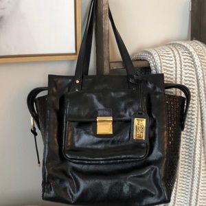 EUC Black Patent Badgley Mischka Purse